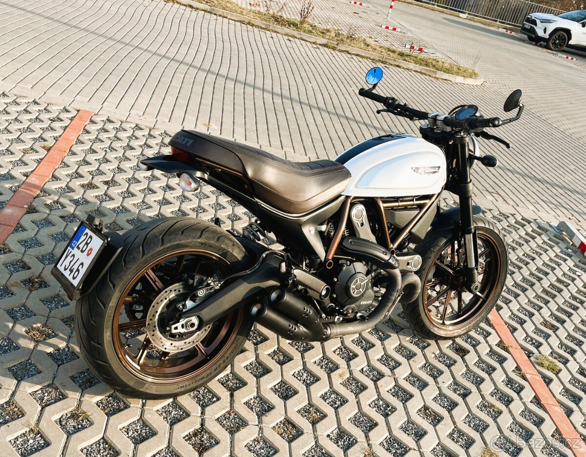Ducati Scrambler 800 2016 - 13