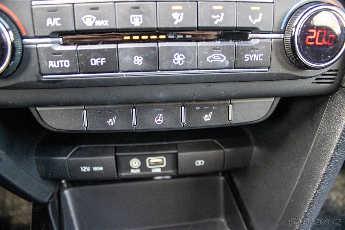 KIA Cee’d - 13