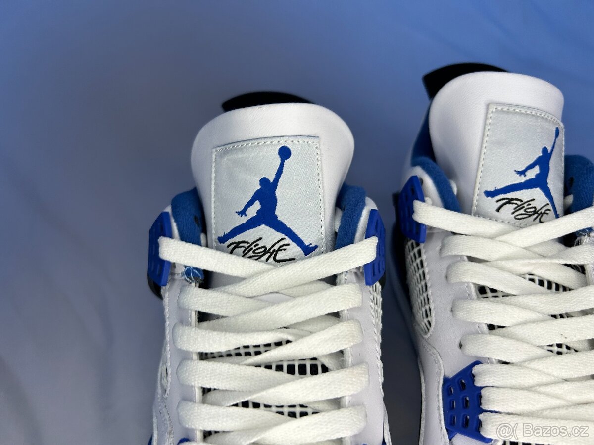 Jordan Retro 4 Motorsports - 13