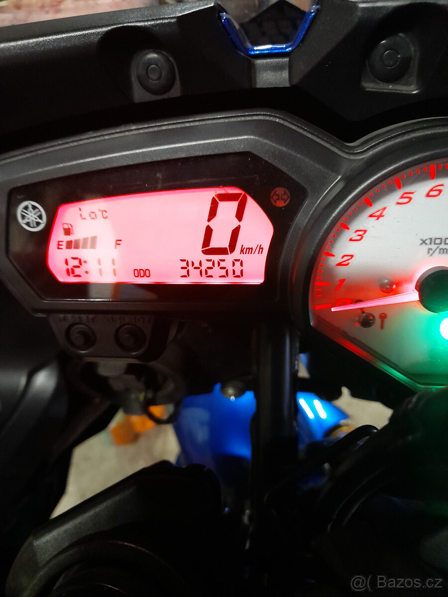 Yamaha FZ8 N/S - 13