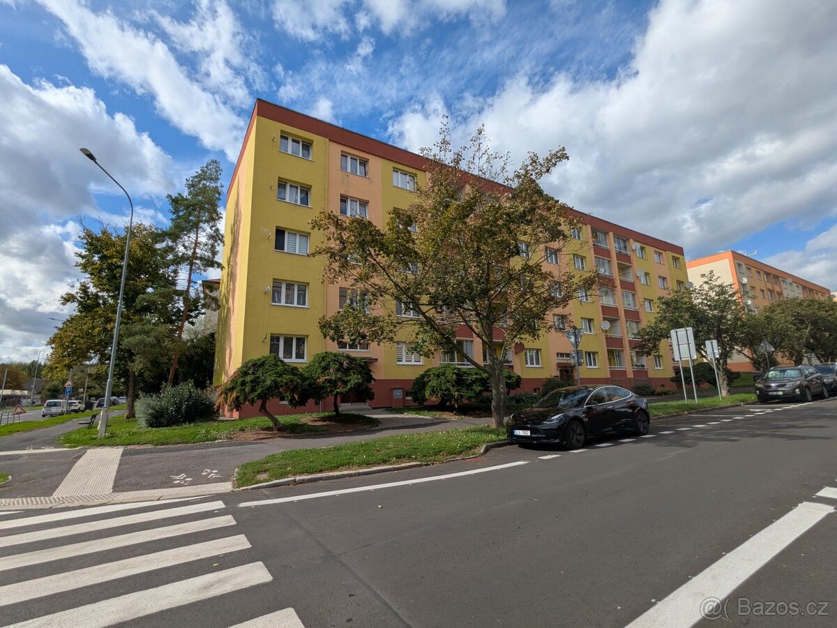 Prodej bytu 2+1 v ulici Zdeňka Fibicha 2688/74 v Mostě. - 13