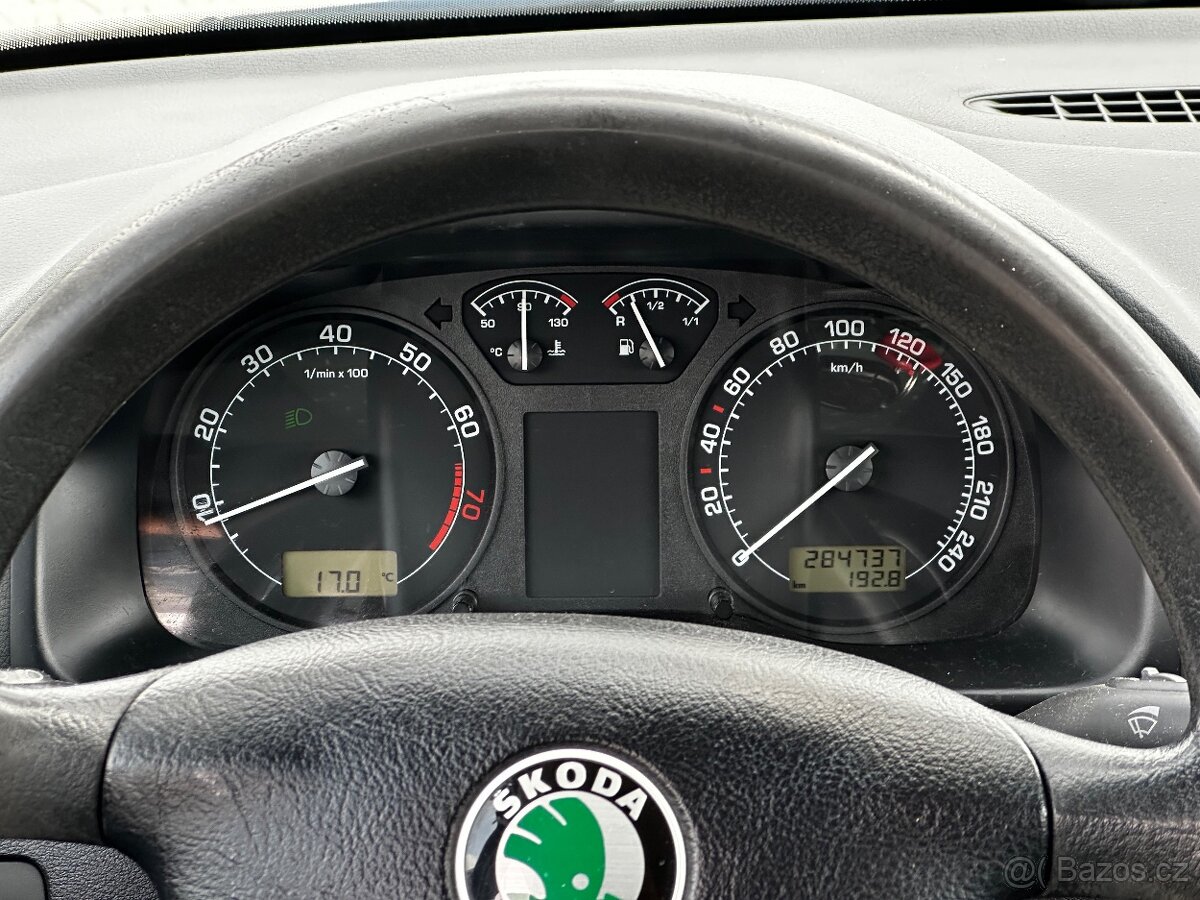 Škoda Octavia 1 1.6 74Kw / Benzín / - 13