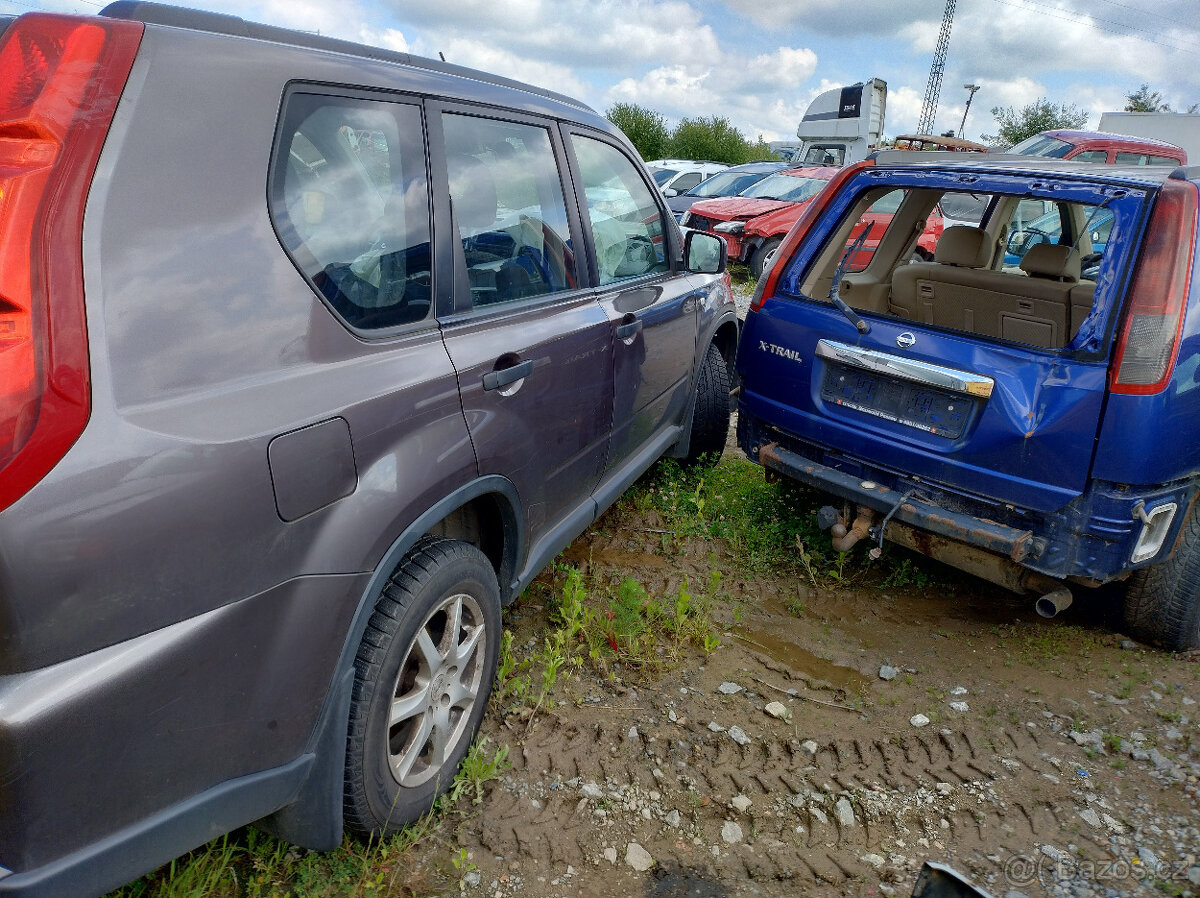 Nissan X-TRAIL 2,0DCI 2009 4x4 - dily - 13