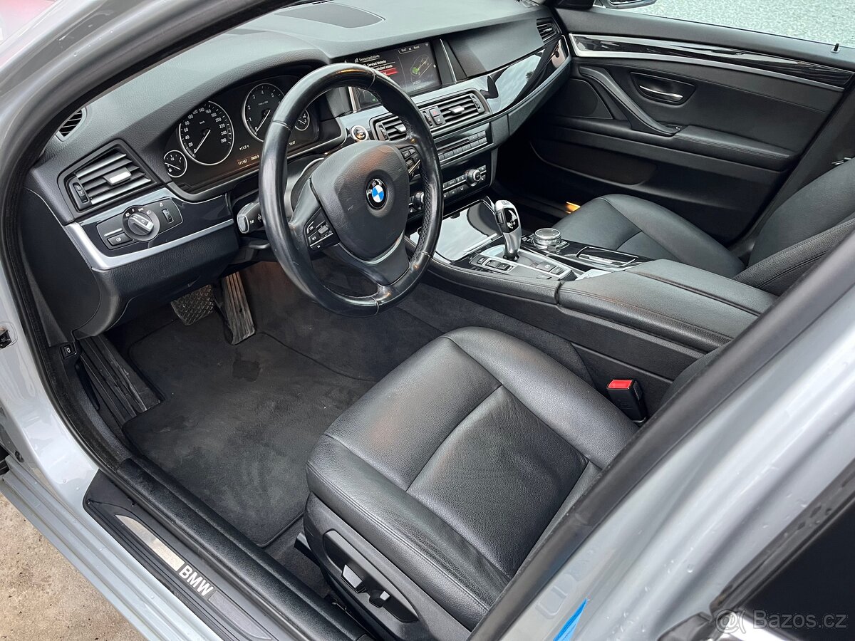 BMW Řada 5, 520i 135kw - 13