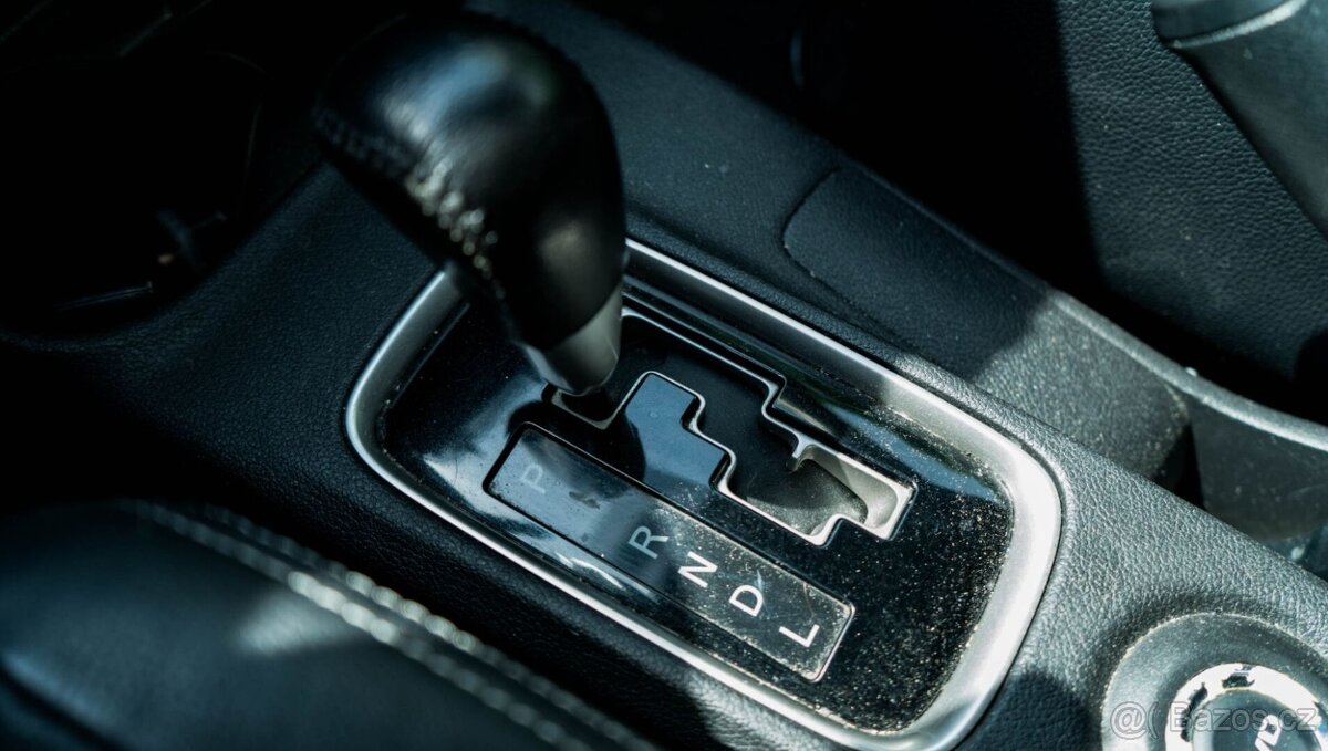 Mitsubishi Outlander 2.2 DI-D Instyle A/T - 13