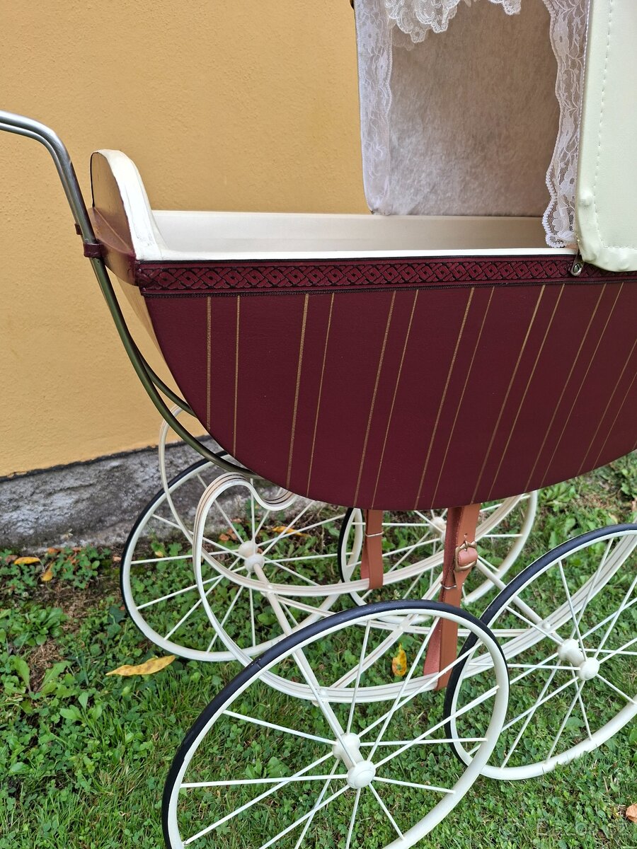 Starožitný kočárek pro panenky č. 797 - 13