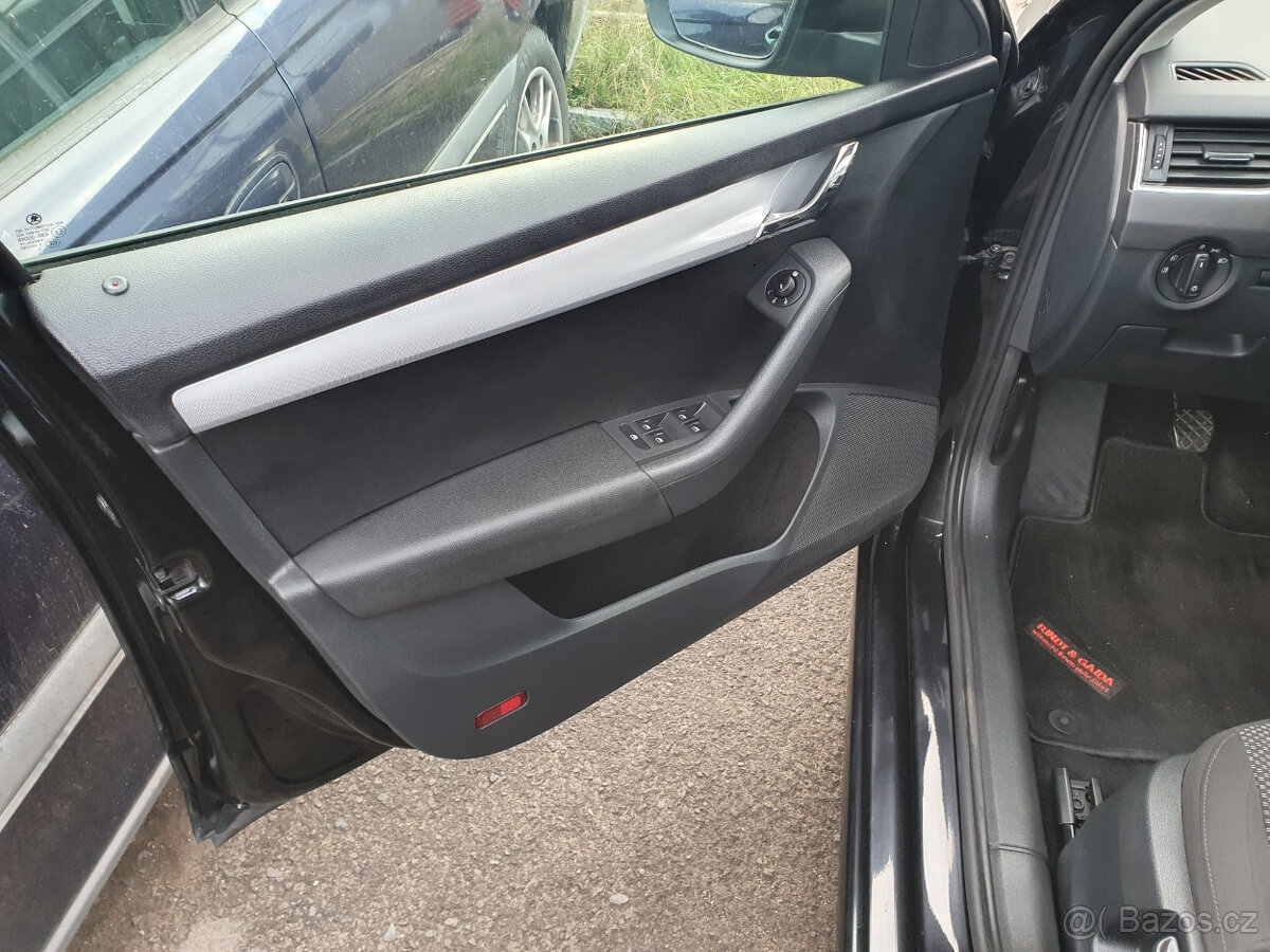 Škoda Octavia combi Ambition 1,2 TSi - 1. majitel - 13