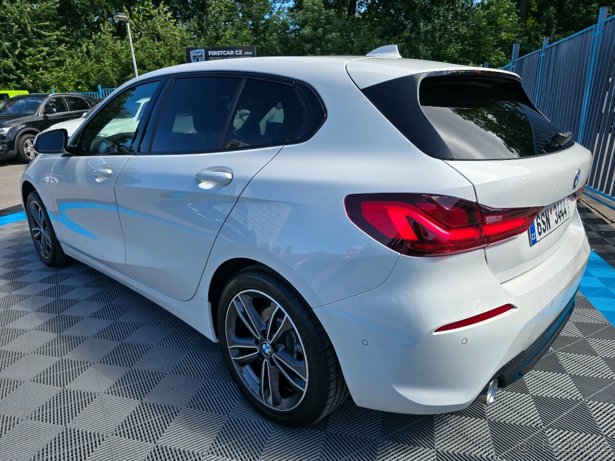 ⭐BMW Řada 1 /118d/110kw/2022/LED/PANORAMA⭐ - 13