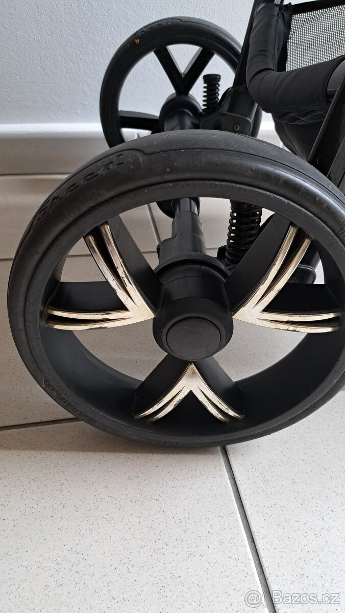 Kočárek Venicci GOLD 2v1 + Joie vajíčko s adaptérem - 13