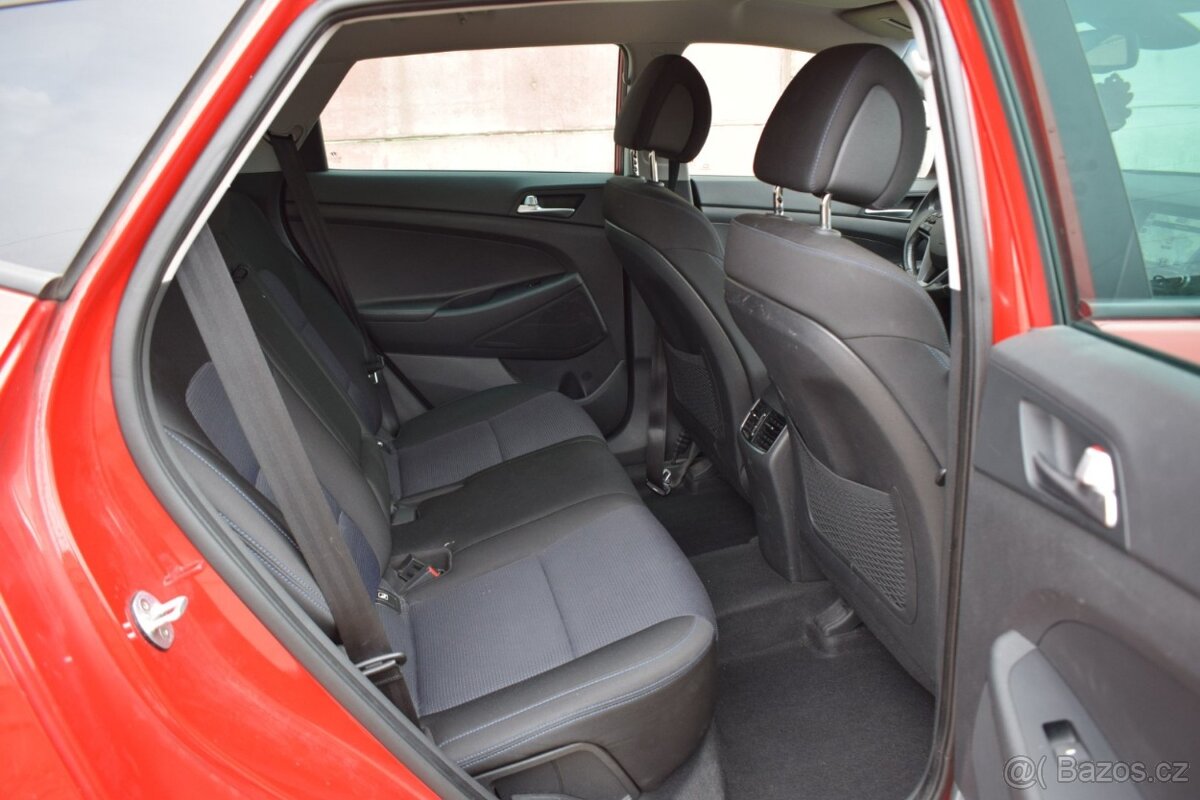 Hyundai Tucson 1.6 GDi/NAVI/KAMERA/MANUÁL/AC/ - 13