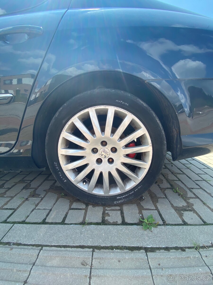 Peugeot 407 Sedan - 13