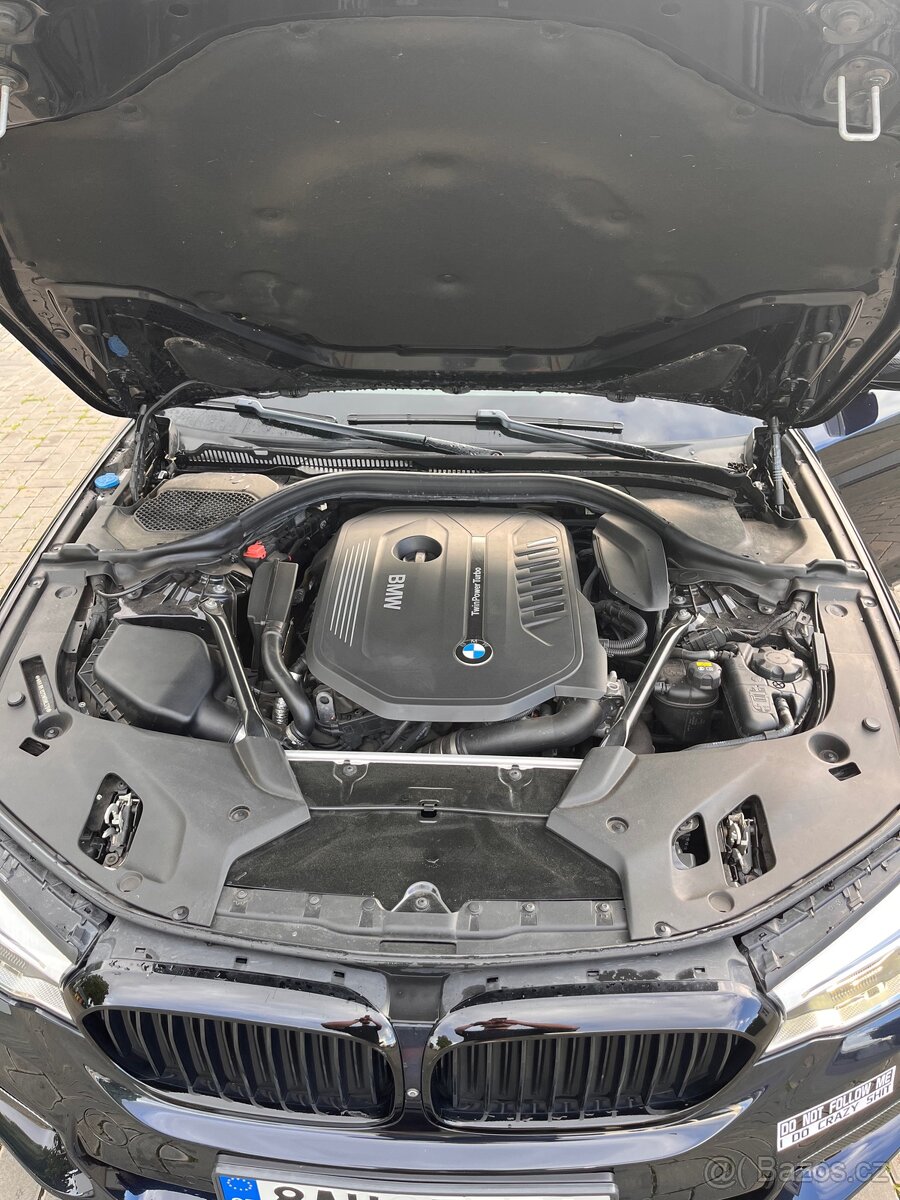 BMW G30 540i - 13