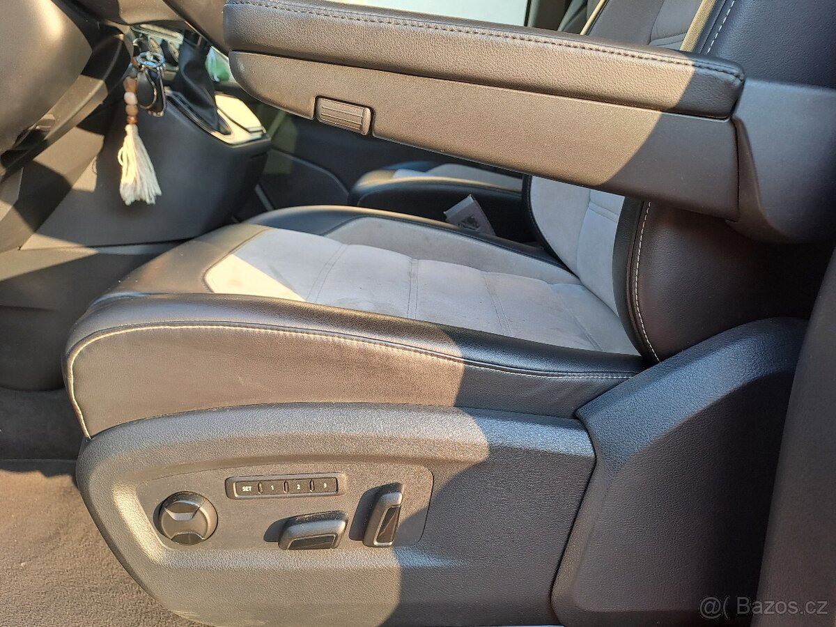 VW MULTIVAN T6 2.0 BiTDi 150kW DSG 7míst - 13