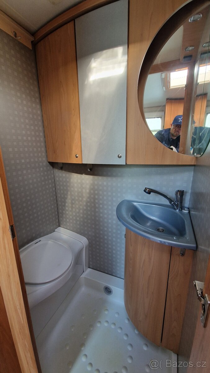 KARAVAN BÜRSTNER FLIPPER 495TK - 13