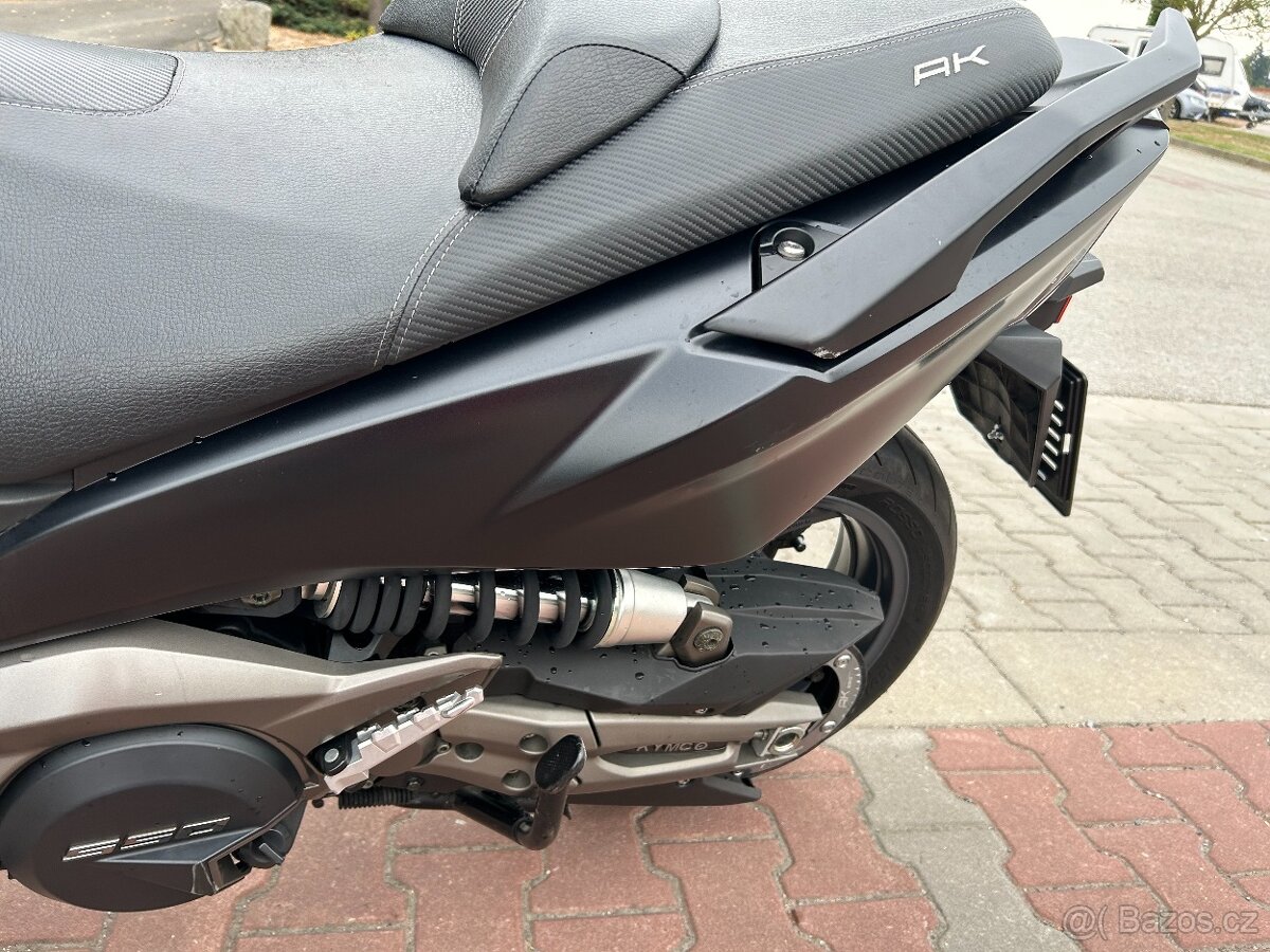 Kymco AK 550i ABS 2017 - 13
