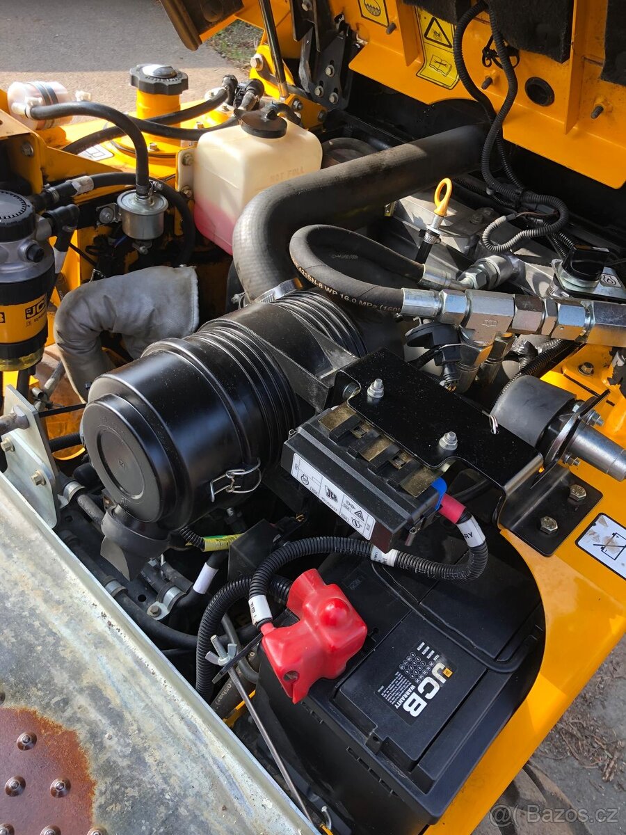 Kolový dumper JCB 1T - 2S5 - 13