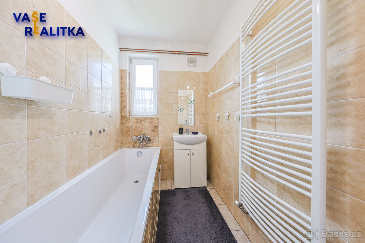 Prodej, byt 3+1 plus garáž a zahrada, Hranice, ul. Tyršova - 13