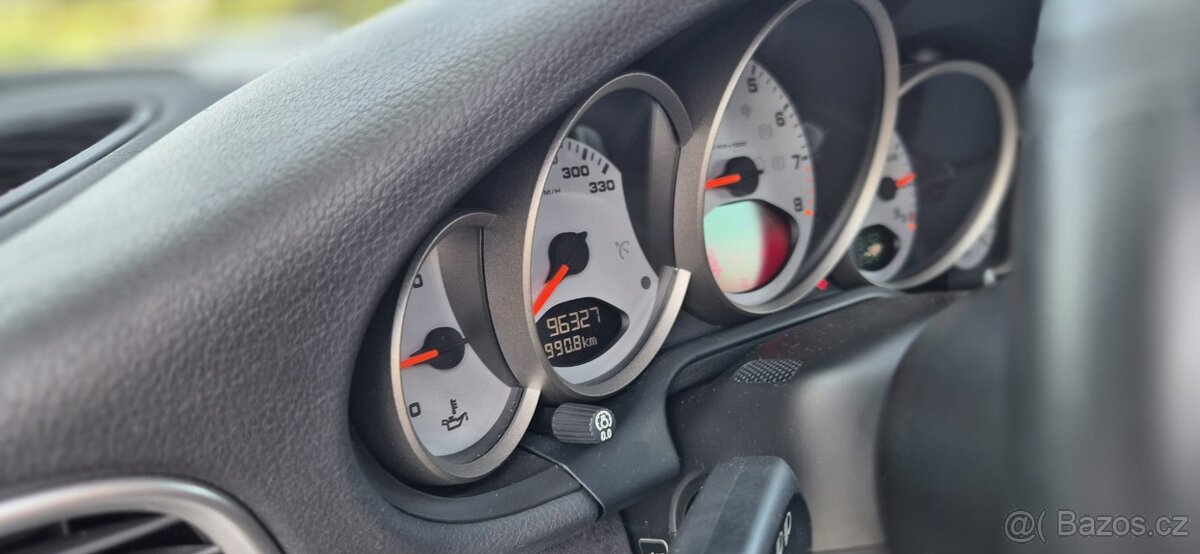 Porsche 911 997 Carrera 4S - 13