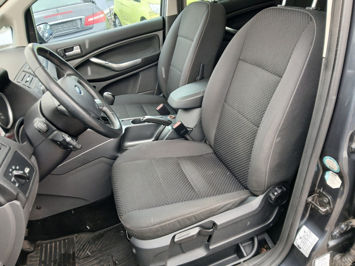 Ford C-Max 2,0 Tažné Klima Panorama - 13