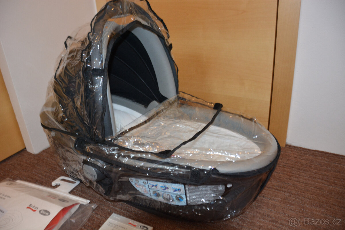 Prodám dětskou autosedačku pro novorozence Römer Sleeper - 13