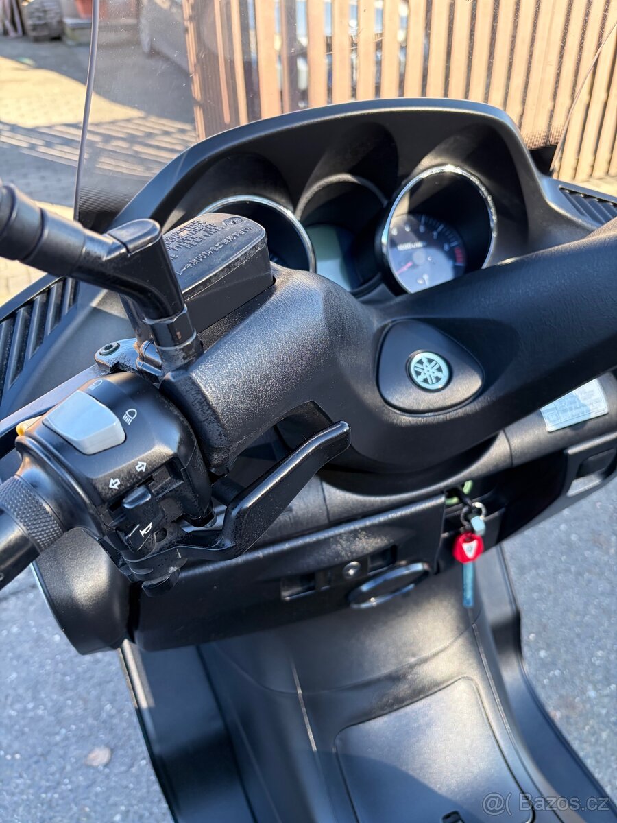 Yamaha Majesty 400 - 13