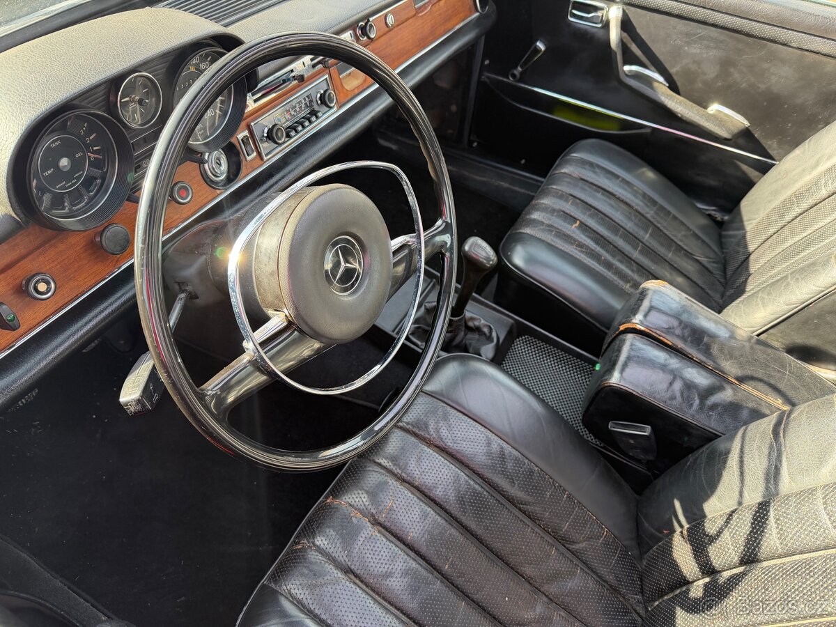 Mercedes W108 S280 - 13