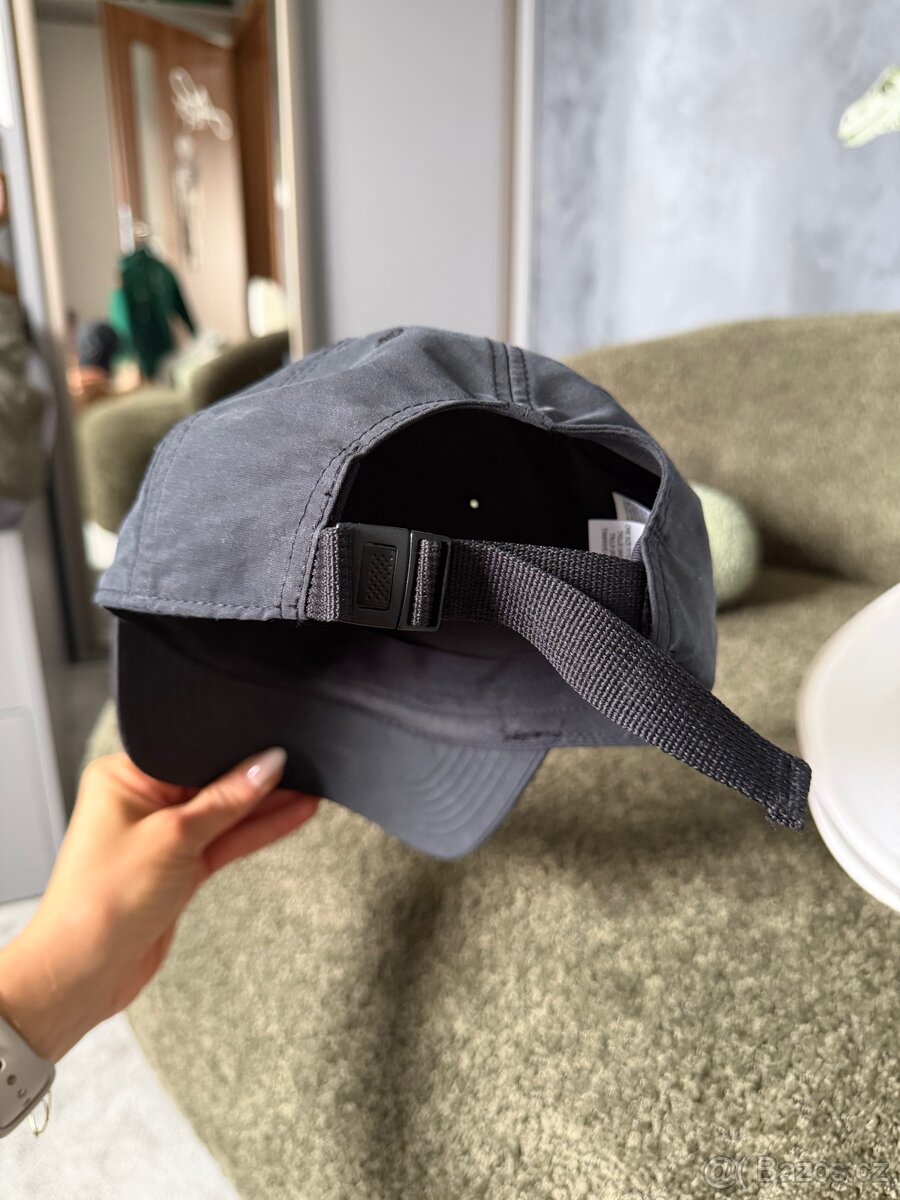 4x panské kšiltovky Calvin Klein, Adidas, Nike - 13