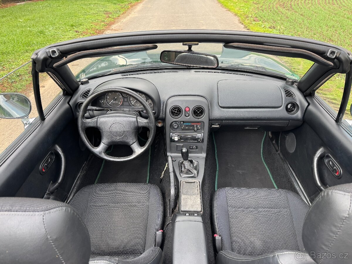 Mazda MX-5 NA Miata 1,6 90PS rok 1995 - 13