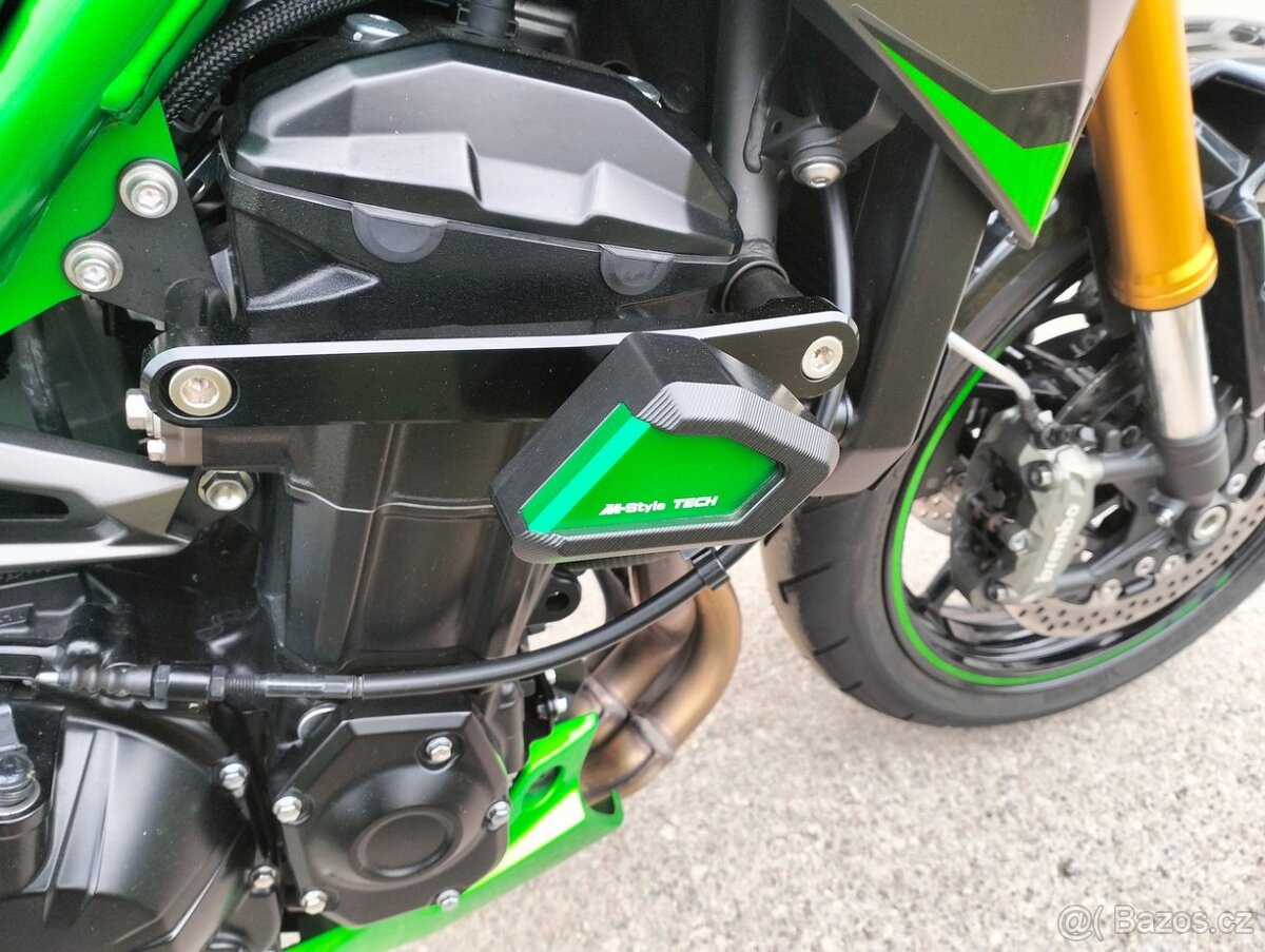 2024 Kawasaki Z900 - 13 087 km