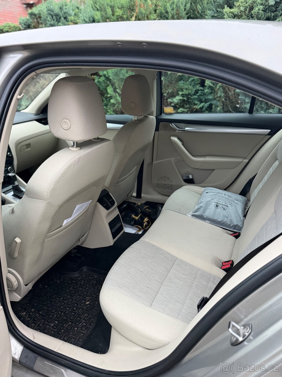 Škoda Octavia III 1.8 TSI Elegance - 13
