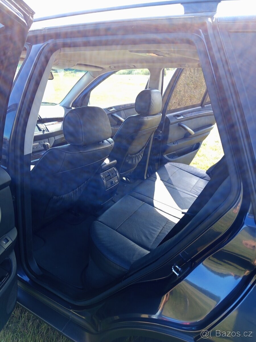 BMW X5 3.0i velmi zachovalá, bez investic - 13