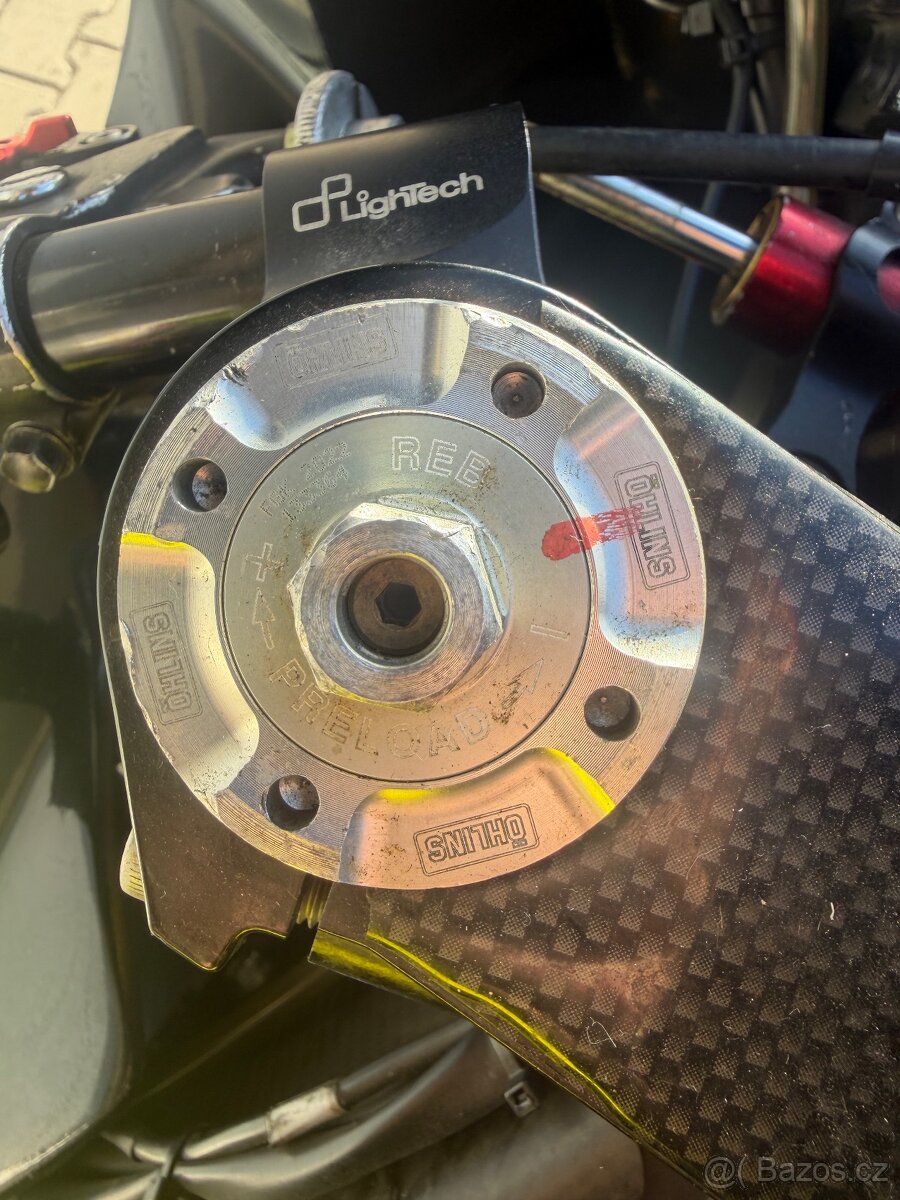 Yamaha r6 - 13