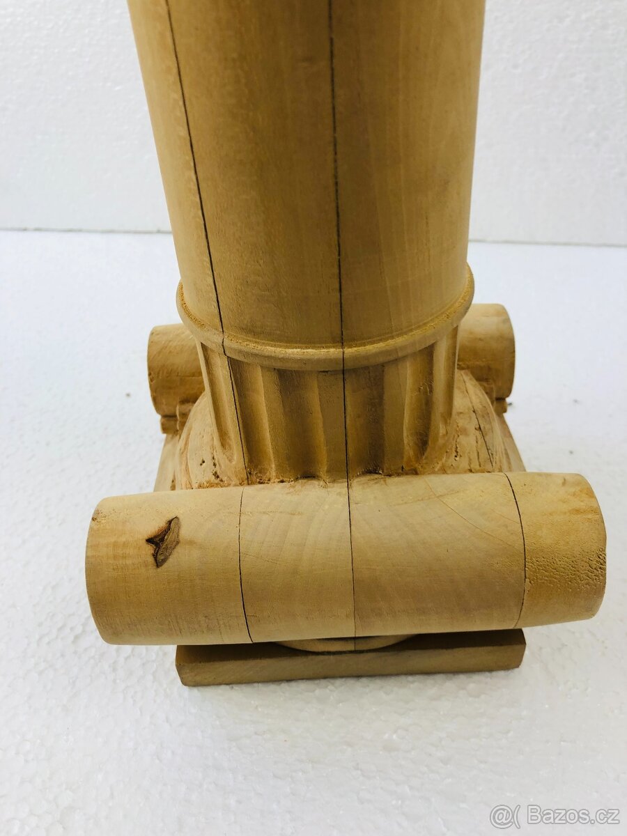 Vyřezávaný dřevěný stojan Antický sloup (NP004) - 13