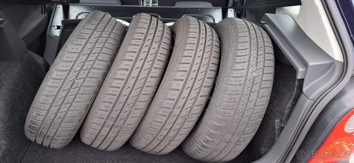 VW Polo 1.2/ 47kw/12v rok 2003 Nová STK - 13