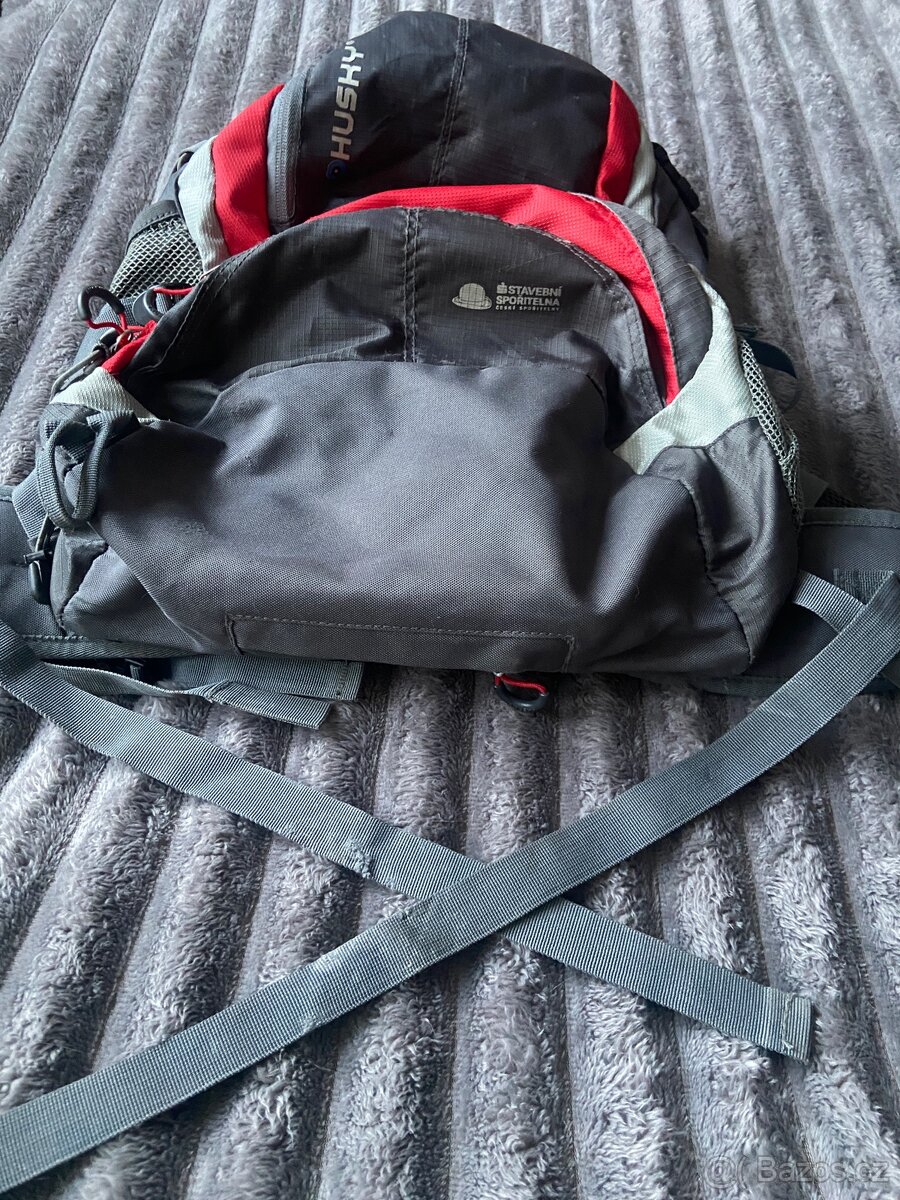 Batoh Husky + pláštěnka zdarma - 13