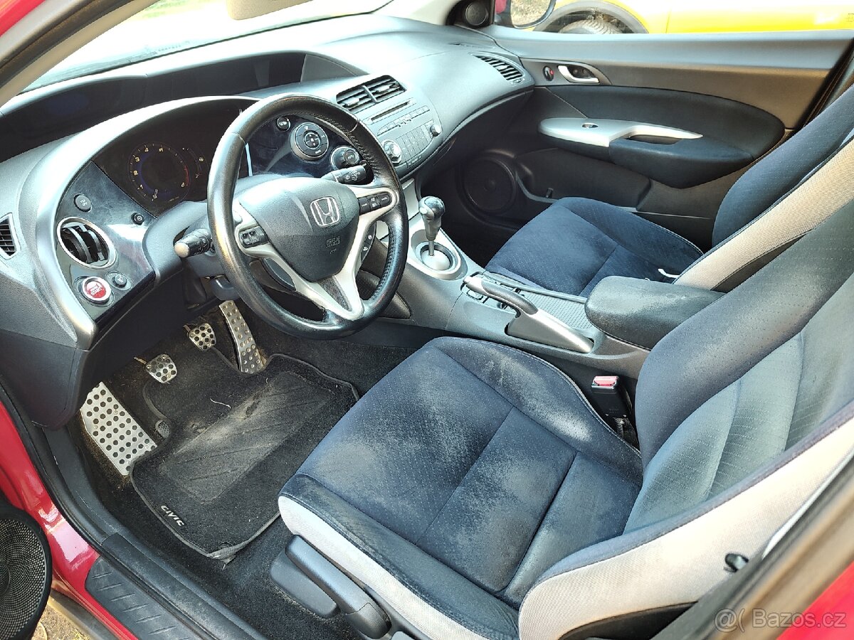 Prodám Honda Civic 1.8 i vtec - 13