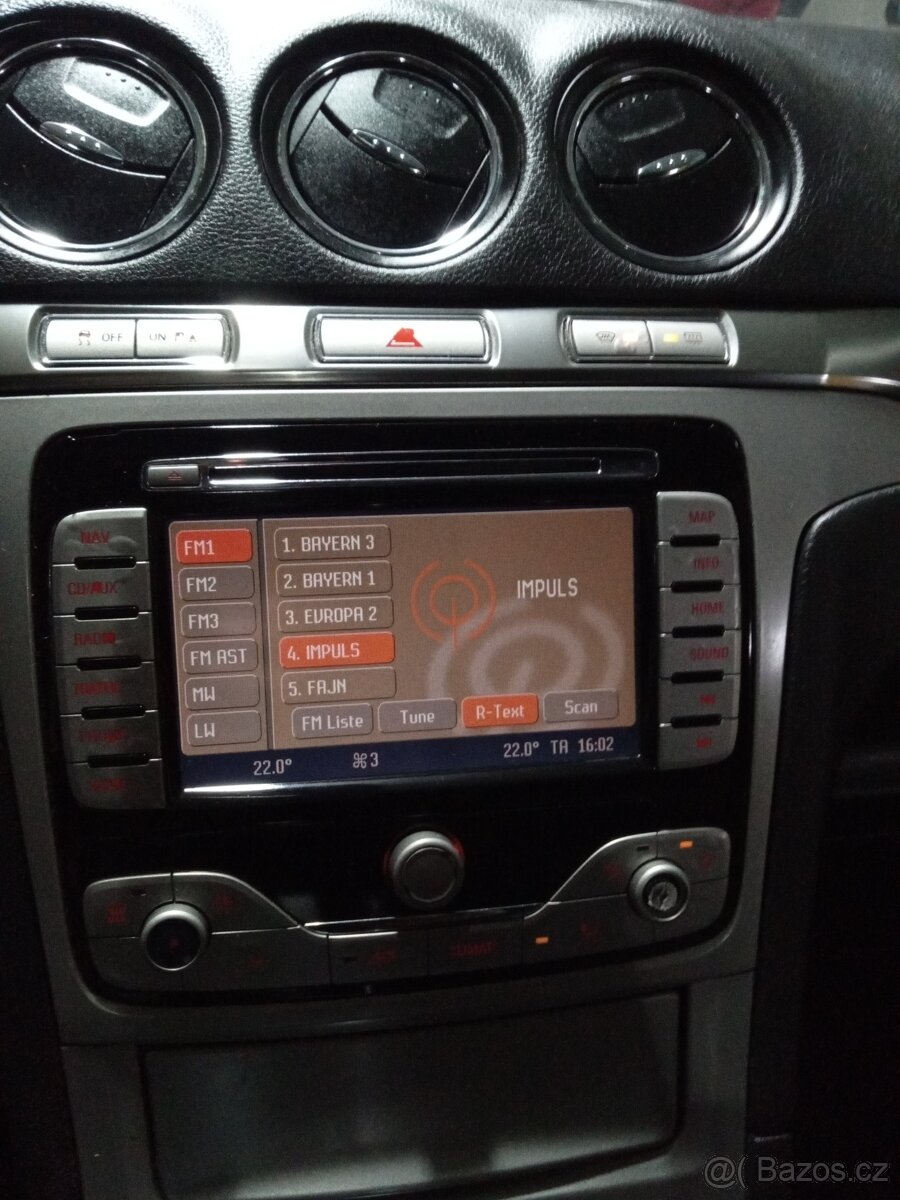 Ford S-Max ,Tažné zařízení, 5 míst. - 13