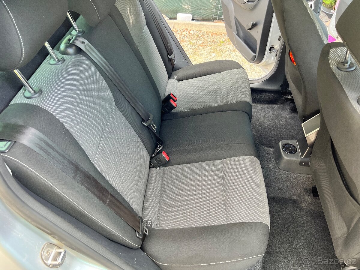 Skoda Fabia 2 1.4tdi 51kw sportline 5q manuál - 13