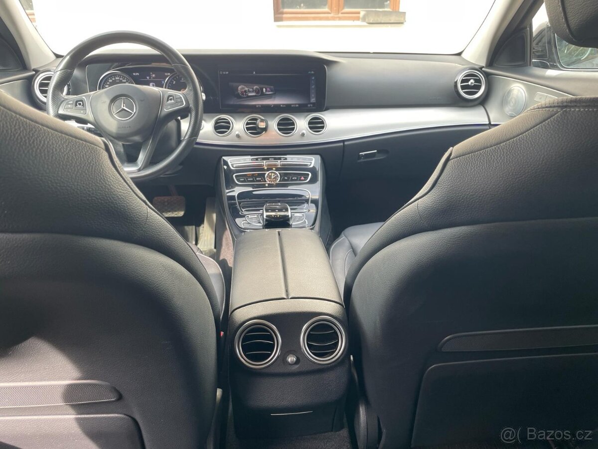 Mercedes-Benz E350, 4Matic, Burmester - 13