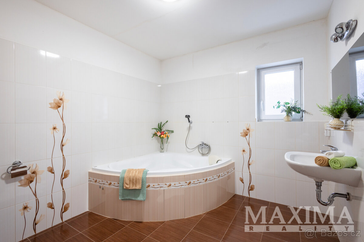 Dům 6 a více o ploše 194 m2 - Čakovičky, Čakovičky - 13