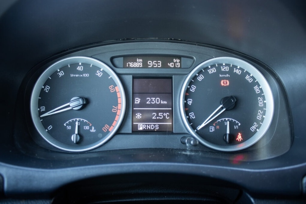 Škoda Fabia 1.6 Elegance, 77kW (2008) - 13