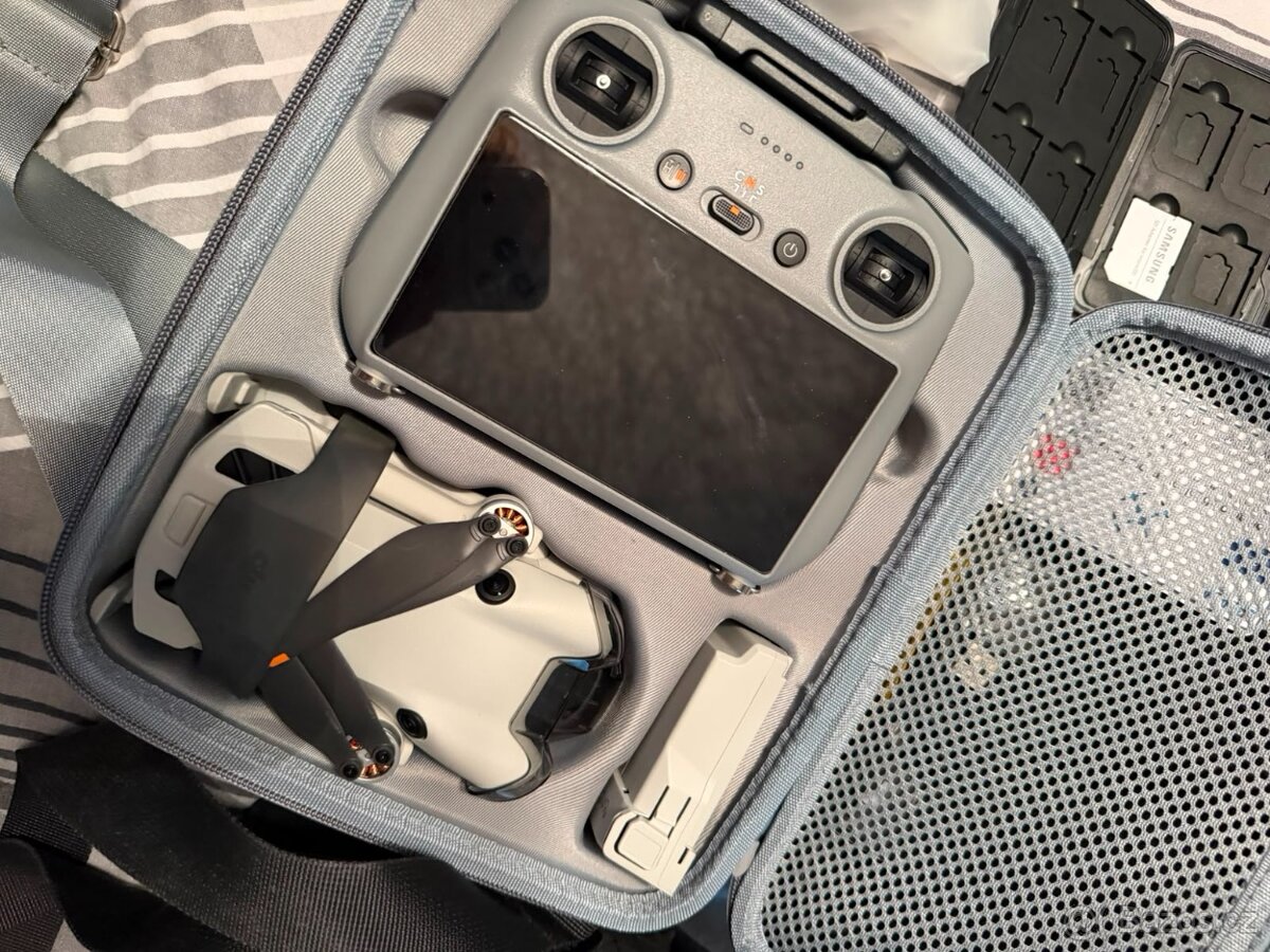 DJI Mini 4 PRO Fly more combo - v záruce + DJI care - 13