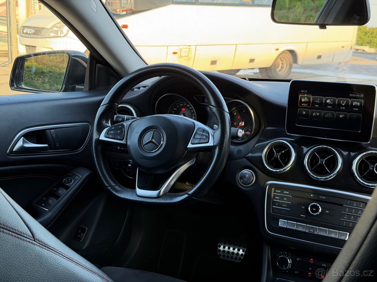 Mercedes-Benz CLA 200d (2017) - 13