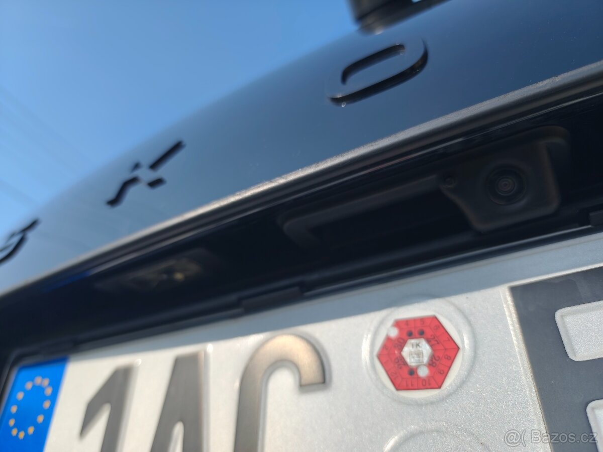 Škoda Scala 1.5TSI, 110kw, Monte Carlo - 13