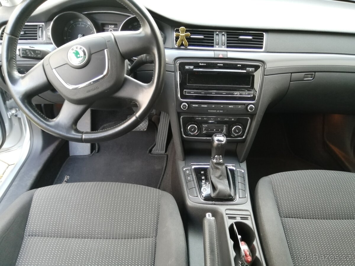 Škoda Superb 1.8T (118kW) - 13