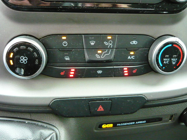 FORD TRANSIT CUSTON 2.0 TDCI - 13