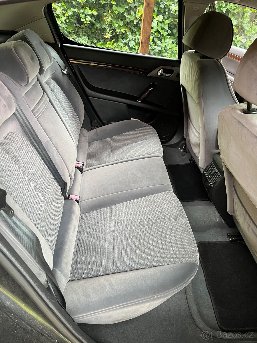 Peugeot 407 sedan 1.6HDi 2004 - 13