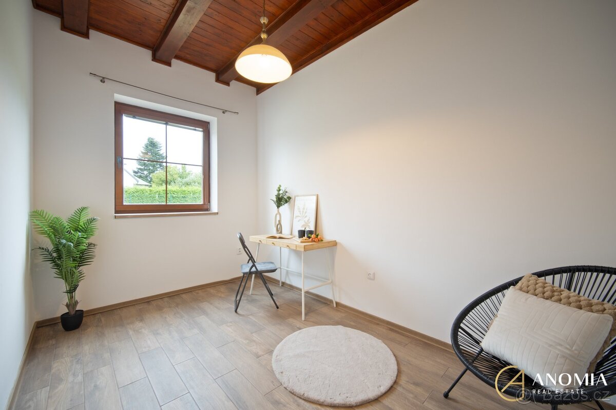 Prodej rodinného domu 195 m2, pozemek 823 m2, Rohozná - 13