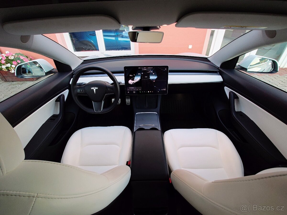 Tesla Model 3 DUAL MOTOR PERFORMANCE AWD 377 kW SOH 88,1% - 13