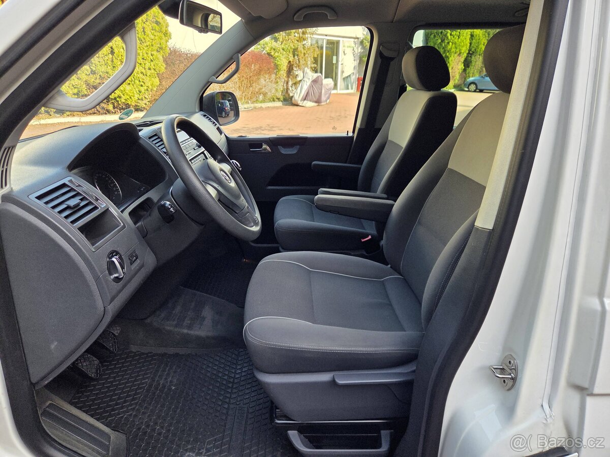 VW Mulitvan T5 2.0 TDI 103kW,Webasto,1.Majitel,serviska,rozv - 13
